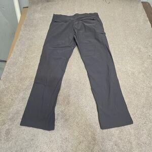 Gorpcore Outdoor Trail Hiking UB Tech Mens Gray Pants sz 40x31 Nylon Zip Pocket